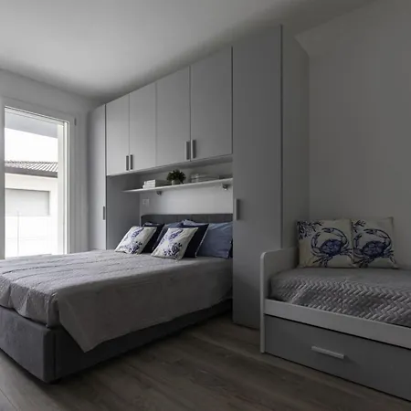 Lägenhet Modern Flat With Terrace In Bibione